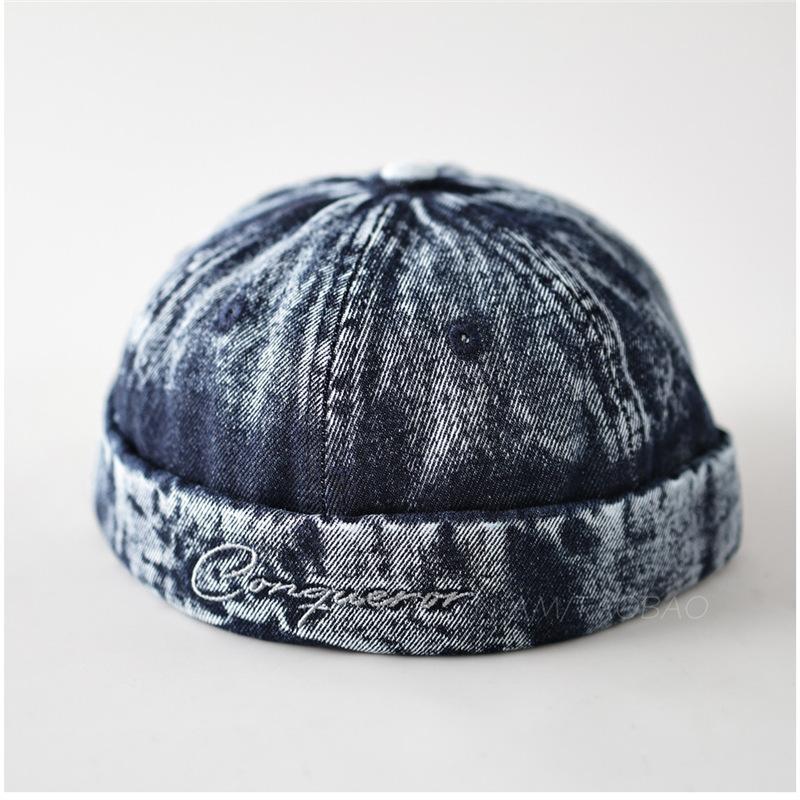 Berretto senza visiera in denim lavato effetto retrò, unisex, con ricamo lettera 'Conqueror', per feste casual, viaggi, abbigliamento quotidiano