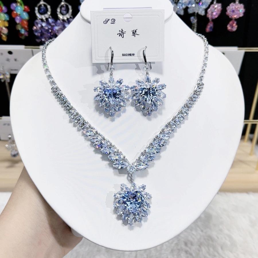 Trendy Heart Pendant Jewelry Set Earring Pendant Necklace For Women Bridal Wedding Exquisite Fashion Zirconia Party Banquet Gift
