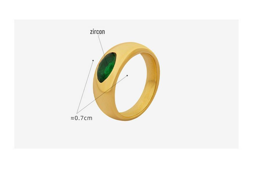 Hong Kong Retro Hepburn Style Emerald Zircon Ring