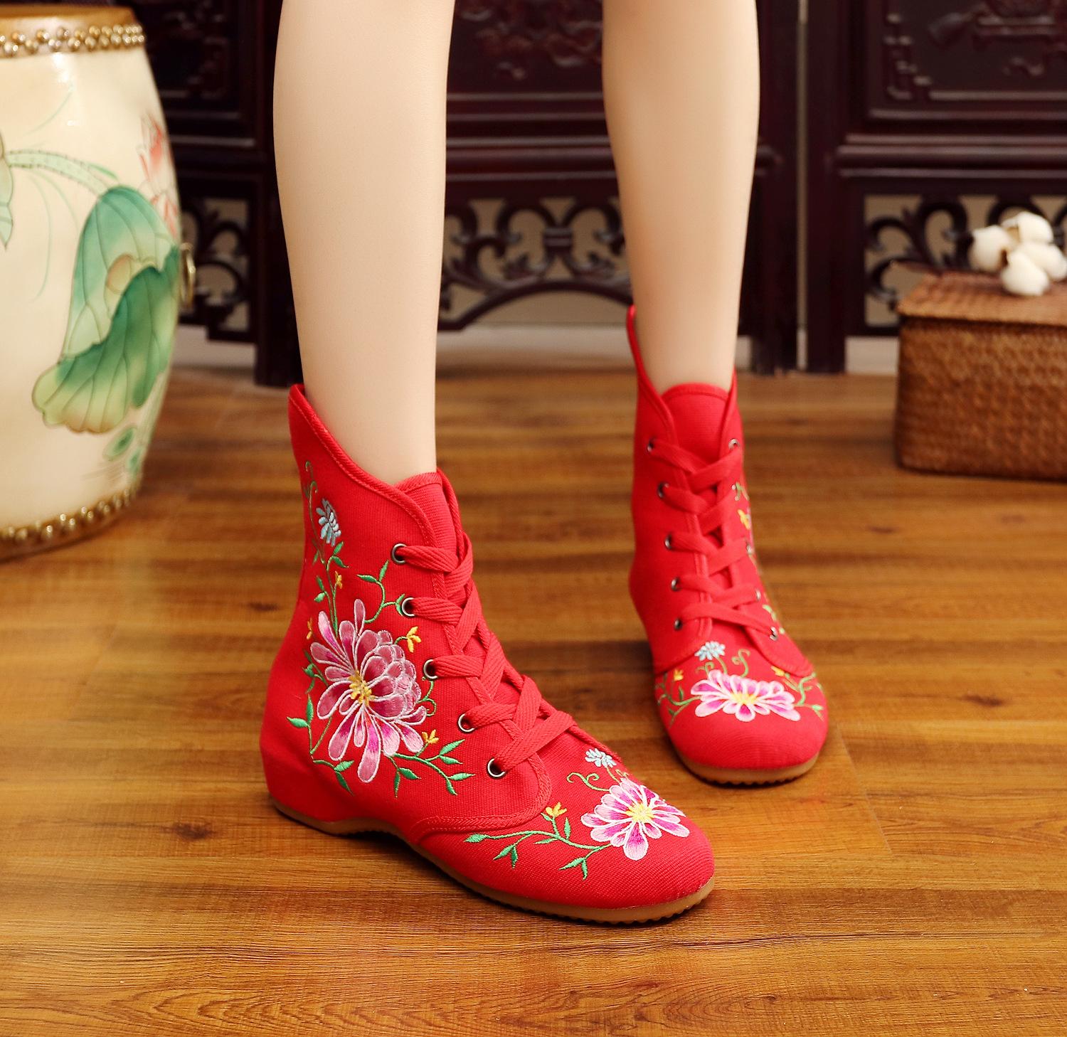 

XIHAHA Retro Women Embroidered Cotton Lace-up Short Girls Boots,Autumn Ladies Woman Chinese Embroidery Shoes Comfort Booties 34