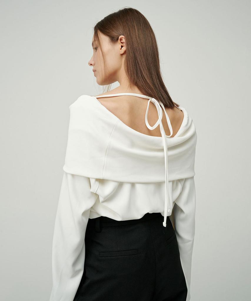 02ARMOIRE Romi Top _ White