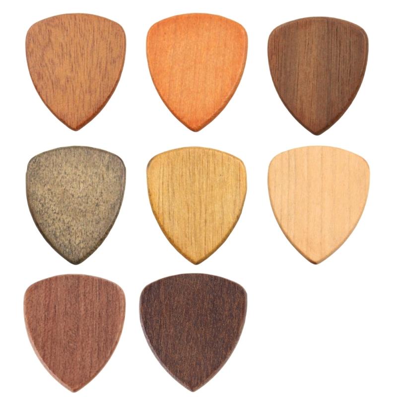 Heart Shape Guitar Pick Enduring Wood Acoustic Guitar Pick Ukulele Plectrums Electric Guitar Pick Guitar Accessories