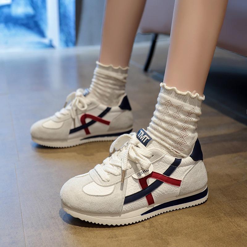 Shoes women's new autumn great-looking inner height-increasing sneakers with skirts fashionable leather