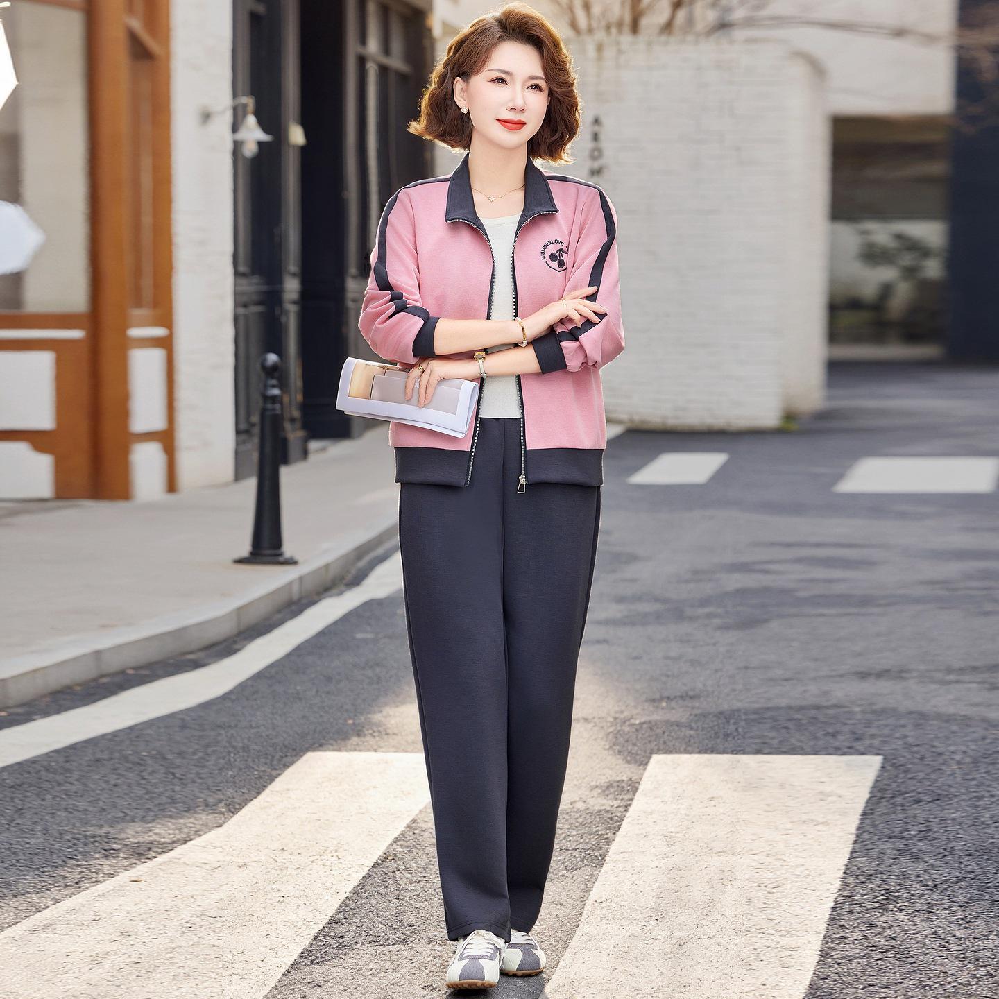 

2026 Fashionable Two-Piece Sports Suit for Women Aged 40-60: Simple & Casual Mother s Attire 2XL (110-125 lbs)