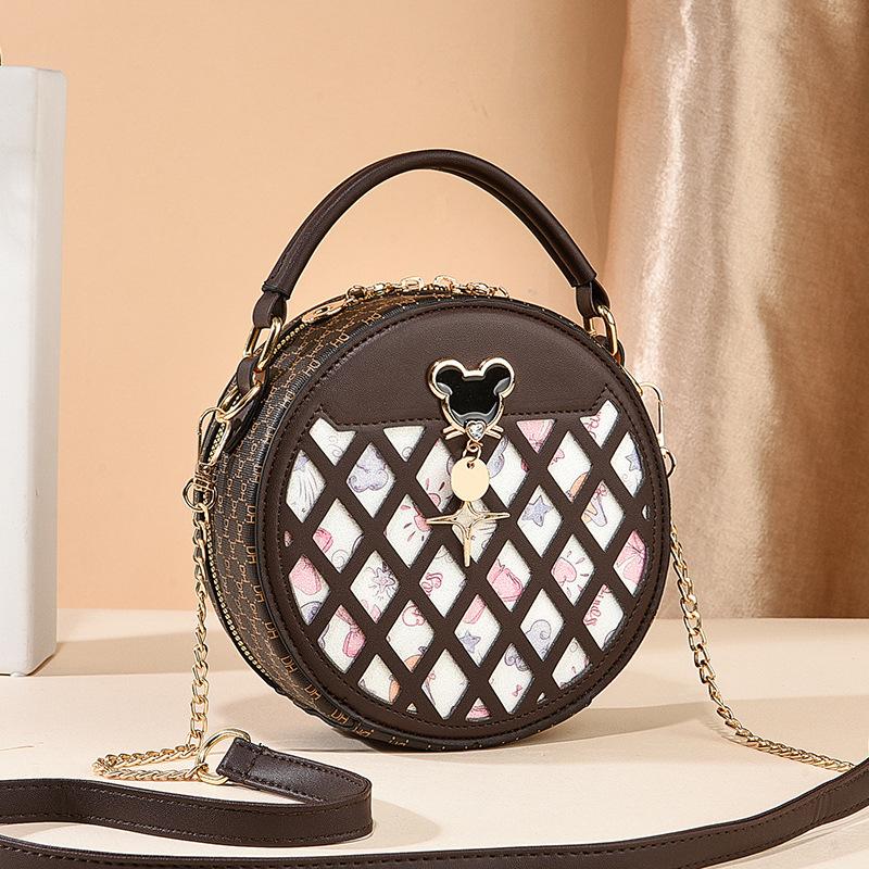 Manufacturer 2025 New Small Round Bag Fashion Explosion Women's Versatile Niche One-shoulder Messenger Bag Women's One-piece Hair