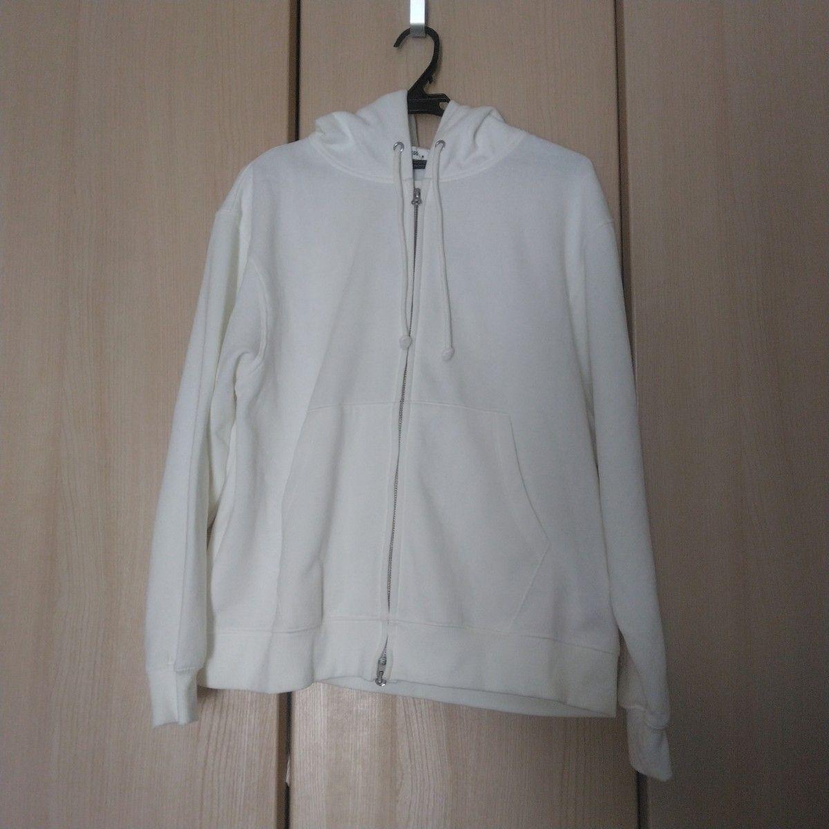 WEGO Relaxed Fit Back Logo Zip Hoodie