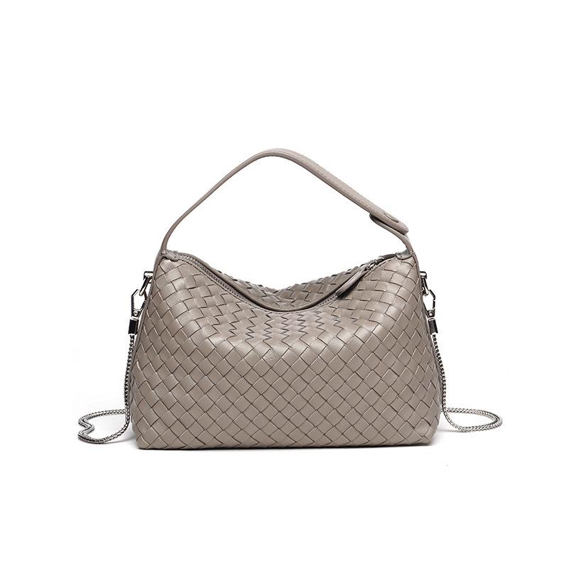 Trendy women's bags factory direct sales first layer sheepskin pure hand-woven bag portable crossbody versatile pillow bag