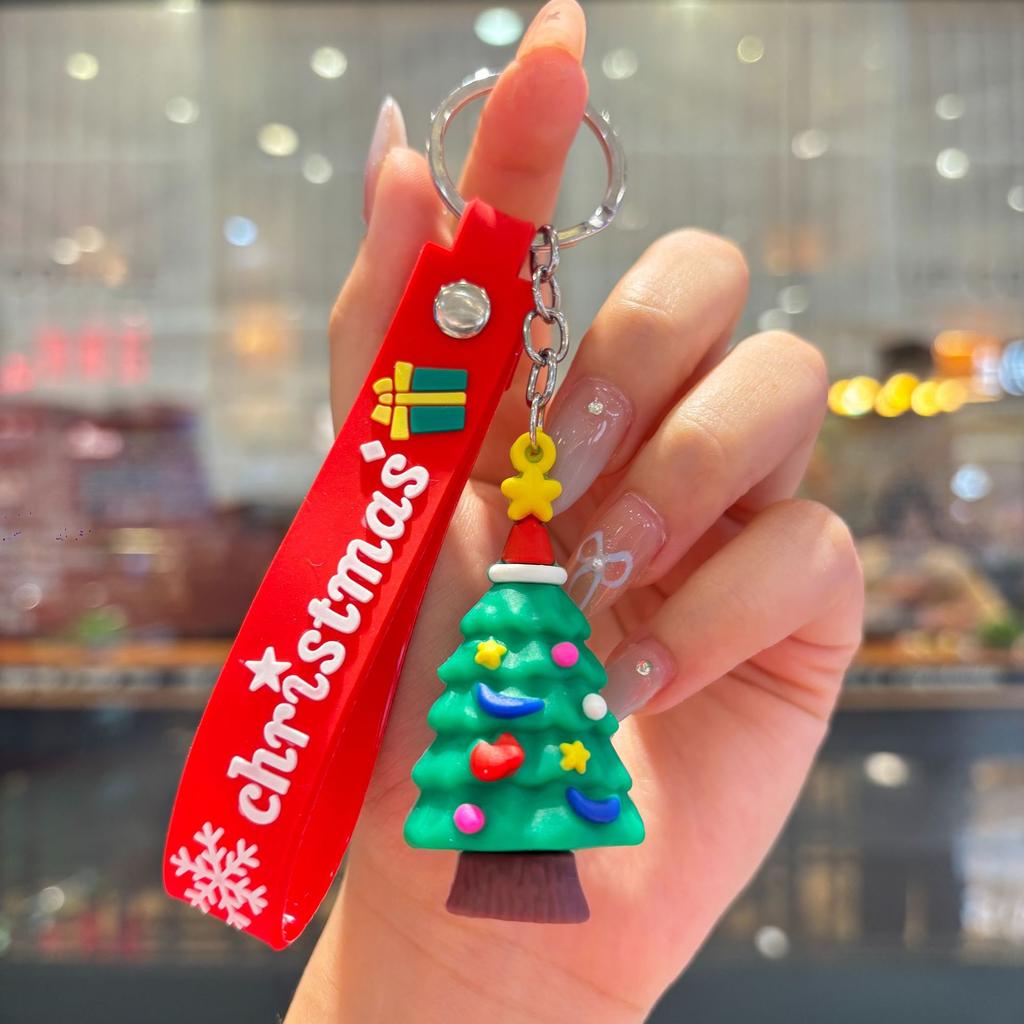 New Christmas Cartoon Keychain Bag Pendant Exquisite Santa Claus Car Keychain Small Gift