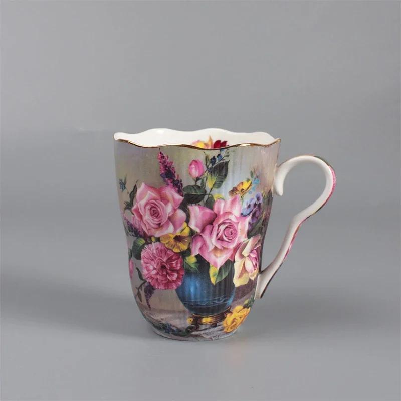 

Элегантные кофейные кружки из фарфора High Bone, чашки для чая с молоком в европейском стиле, кружки с золотым ободком, высококачественная фарфоровая кухонная посуда для напитков 260ml