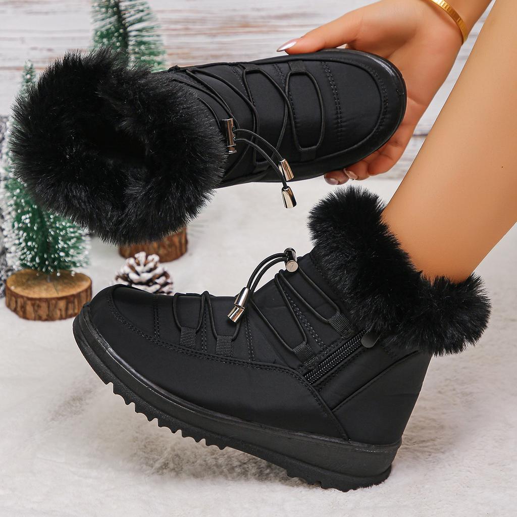 2025 New Women's Snow Boots Winter Warm Short Boots Piled Thickened Northeast Cotton Shoes Large Size Women's Shoes