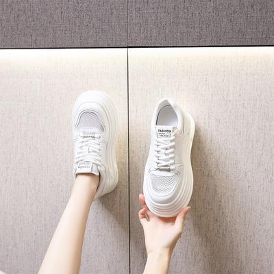 Chaussures blanches en maille cuir pour femmes, chaussures de sport à plateforme pour femmes, chaussures de ville décontractées à lacets pour femmes avec rehausse intérieure