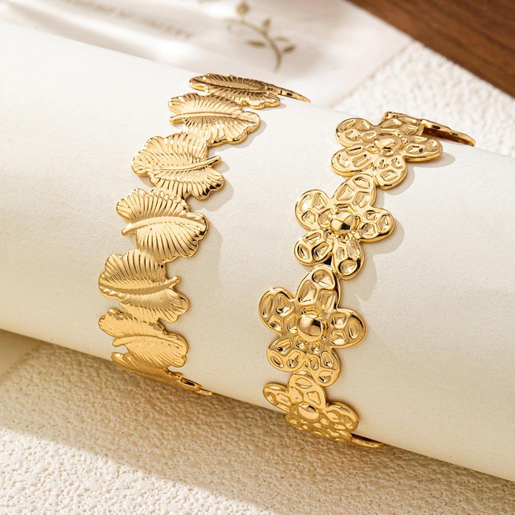 Flower leaf shape C bracelet simple personality trend versatile bracelet
