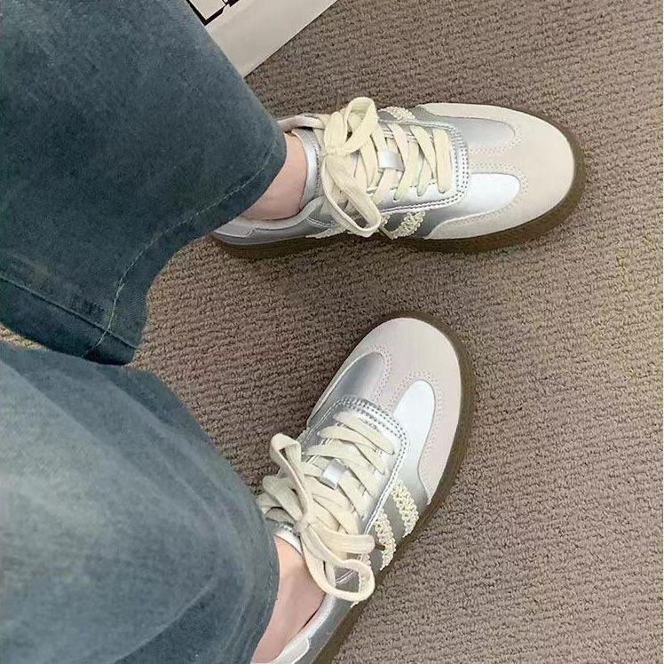 

Silver women s new spring platform versatile low-top niche casual retro board shoes 40 срібний