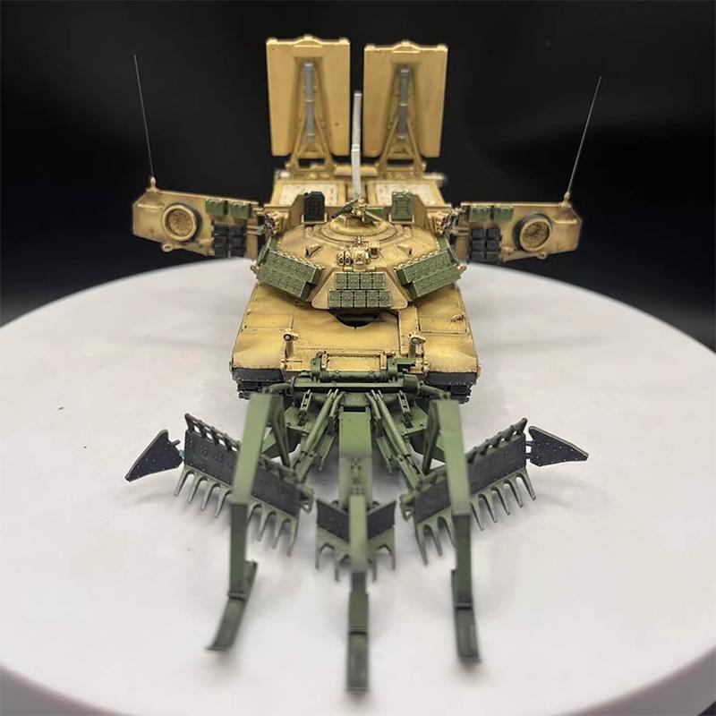 AM 1/72 Scale M1ABV Assault Breaching Vehicle M1150 Mine-Rescue Tank Heavy Engineer Combat Vehicle Simulation Resin Model