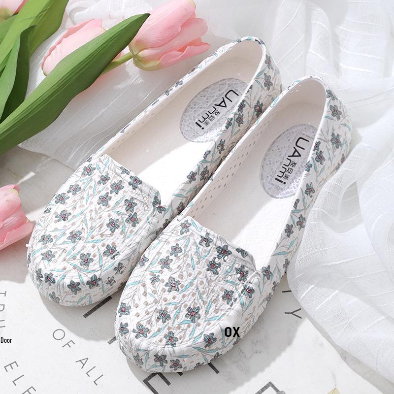 

Summer Women s Non-Slip Flat Sandals - White Hollowed-Out Comfort Shoes for Nurses, Pregnant Women, and Moms 40 peacock синього кольору