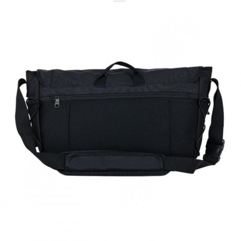 New Balance Bulky Massenger Bag Nbgcdss203