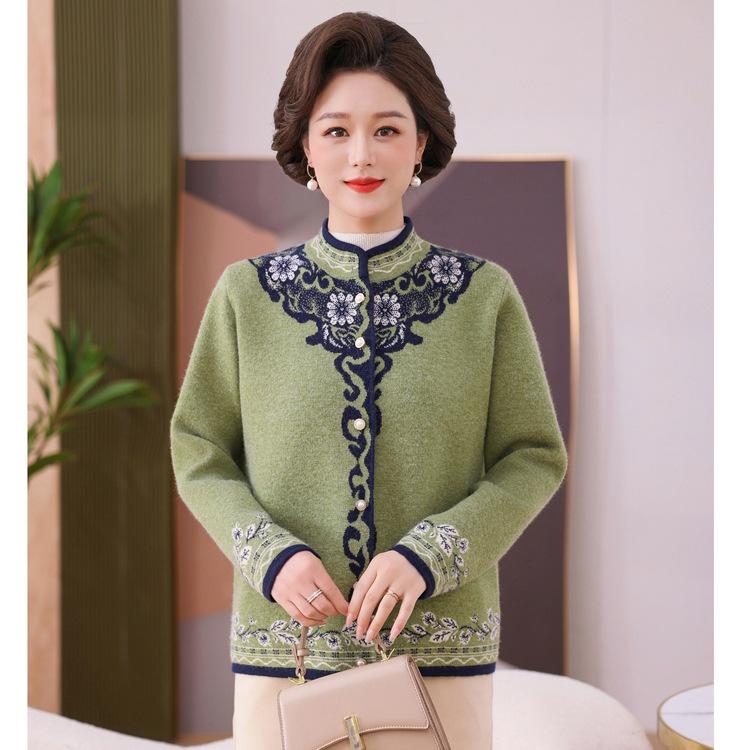 Middle-aged and Elderly Women's Temperament Sweater Spring and Autumn Western-style Sweater Grandma's Mother's Spring Knitted Coat New Coat
