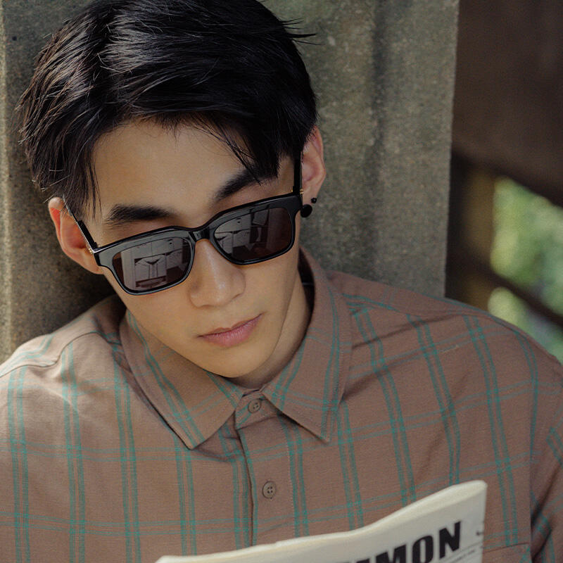 NeoRetro 10003R Sunglasses Transparent Gray CLAIR