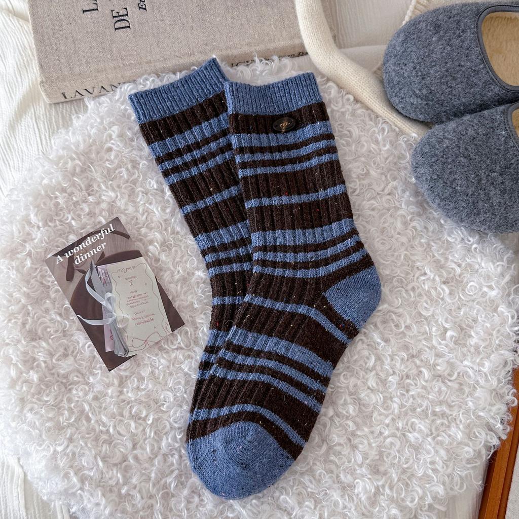 Women's Autumn and Winter Warm Trend Idea Yarn Matching Color Stripe Button Wool Mid Tube Socks