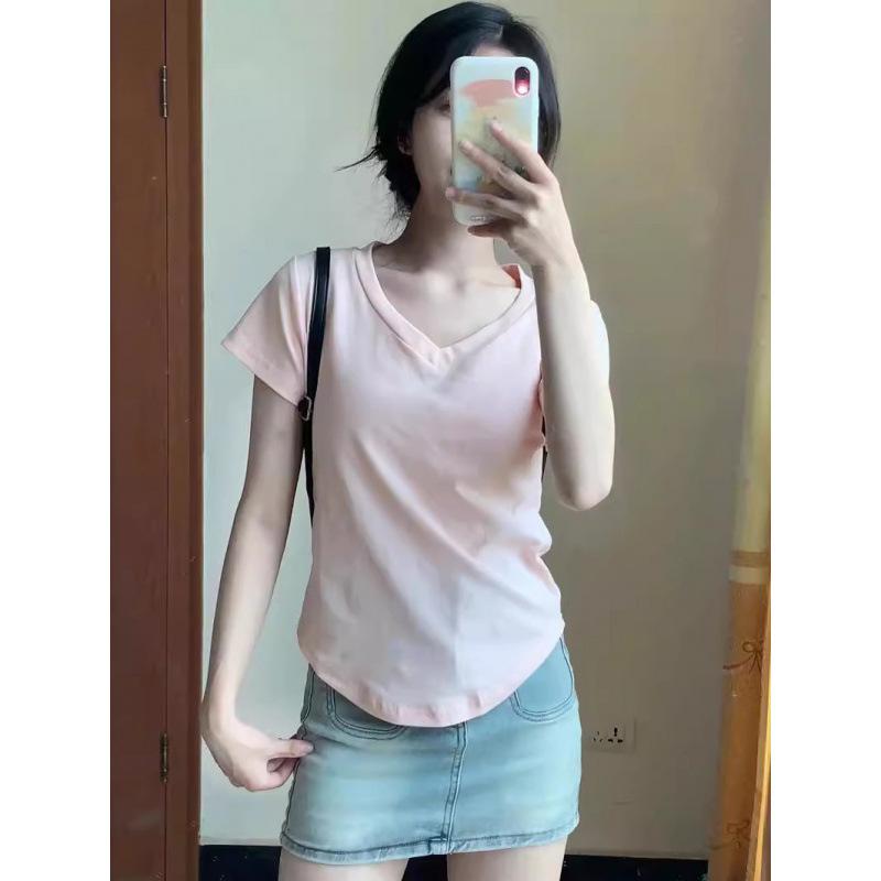 Summer new basic versatile pink V-neck short-sleeved cotton slim-fit T-shirt for women's niche design bottoming shirt for women