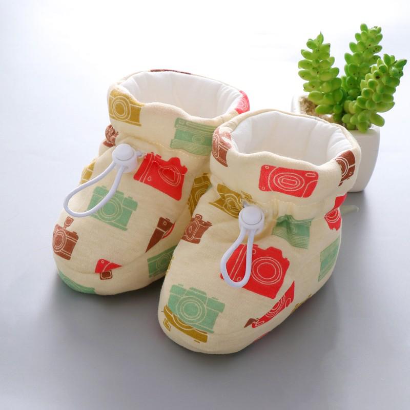 

Мягкая подошва, детская обувь и носки для новорожденных и малышей в возрасте 0-1 год, идеально подходят для защиты ног весной, осенью и зимой, нескользящие и удобные. M (12cm) for 0-6 months