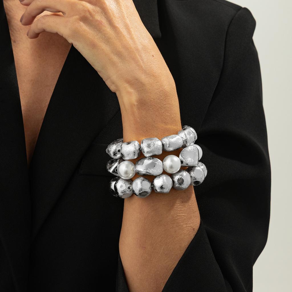 SHIXIN Set da 3 Pezzi Braccialetti Elastici Impilabili Vintage con Perle Finte per Donna Punk Colore Oro Braccialetto Irregolare con Perline Acriliche
