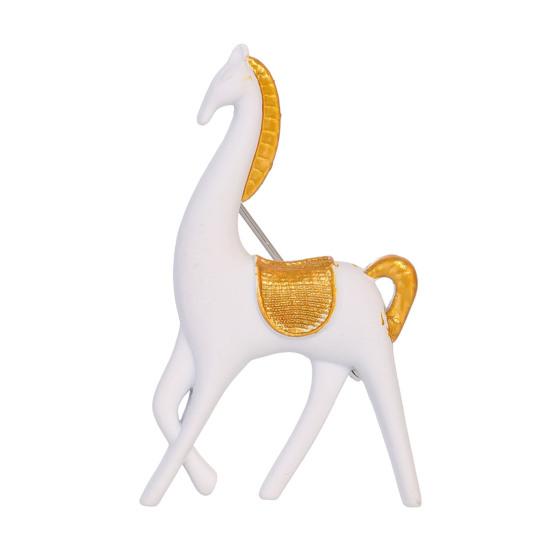 Minimalist Horse Brooch White Black Alloy Horse Lapel Pin Decorative Artistic Brooch Pin Outfit