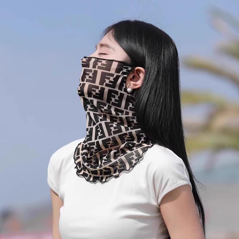 Sunscreen Veil Ice Silk UV-Protection Face Scarf for Women - Breathable, Thin, and Neck Gaiter Style for Summer
