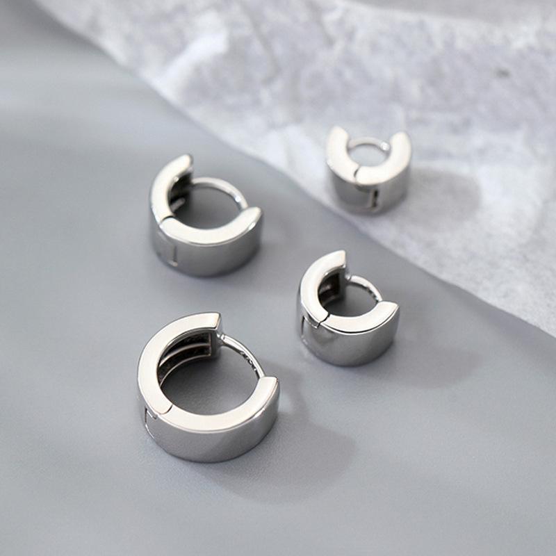 2025 Shiny Wide Hoop Earrings - Niche, Stylish, and Versatile Ear Bone Rings for Women