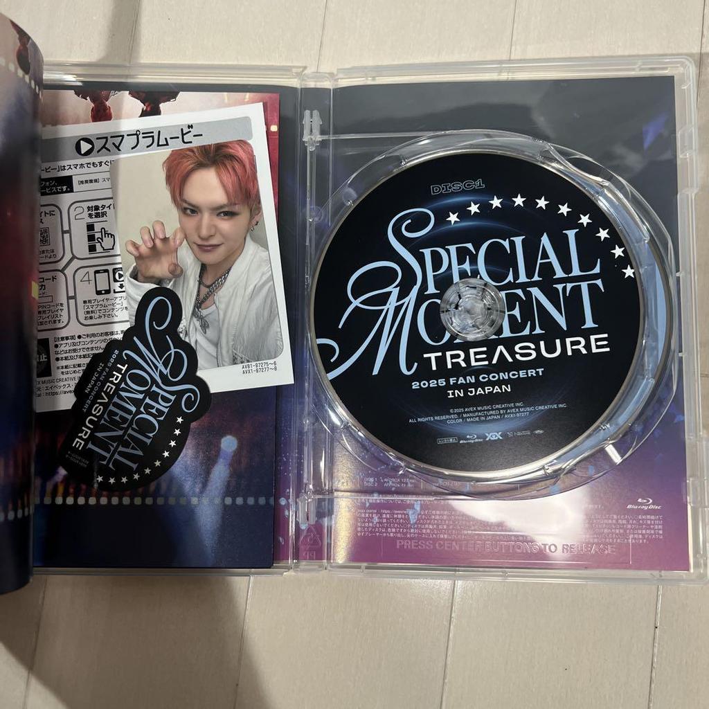 [USED] TREASURE Bluray Special moment trading card Yoshi