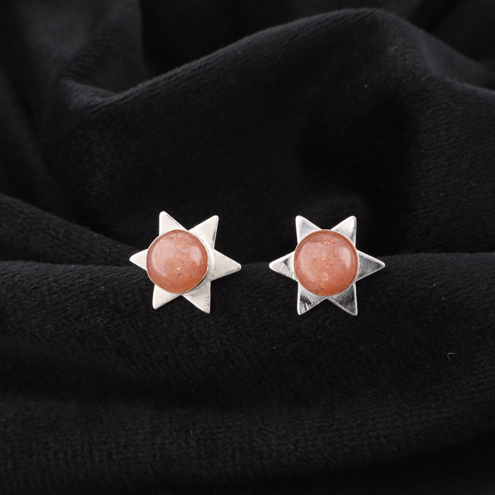 

Natural Peach Moonstone Gemstone 925 Sterling Silver Jewelry Stud Earrings 0.44 EE-175-26