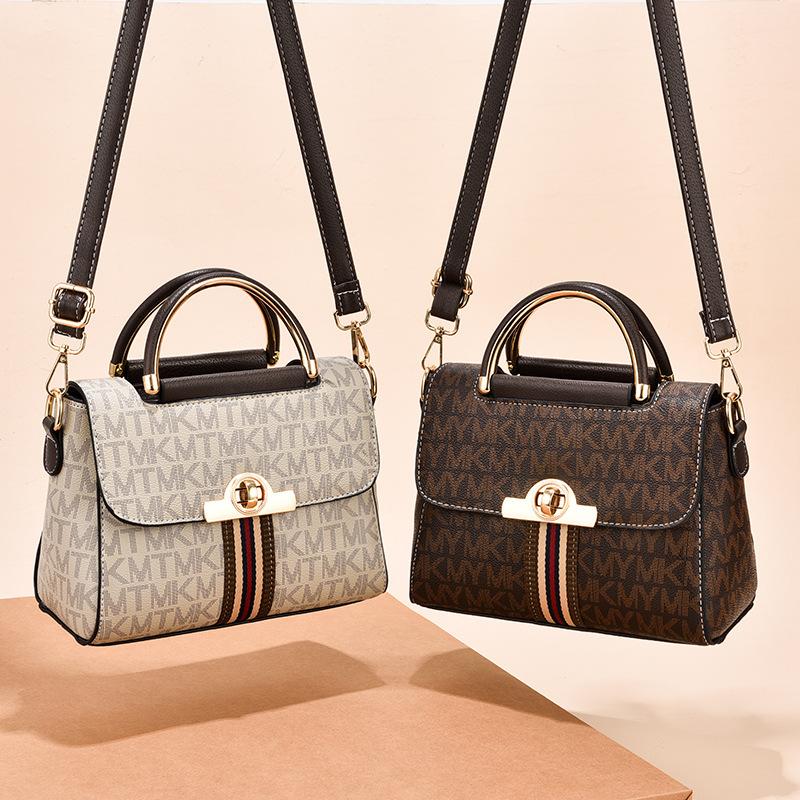 Women's Small Bag New 2025 Handbag Trendy Women's Bag Simple and Fashionable Large-capacity Messenger Bag