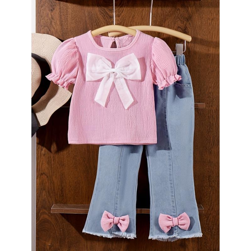 

Set of Two Girls Pink Bow Short-Sleeve Tops And Faux Denim Bow Pants, a Charming Summer Outfit for Toddlers, Featuring Matching 130cm розовый