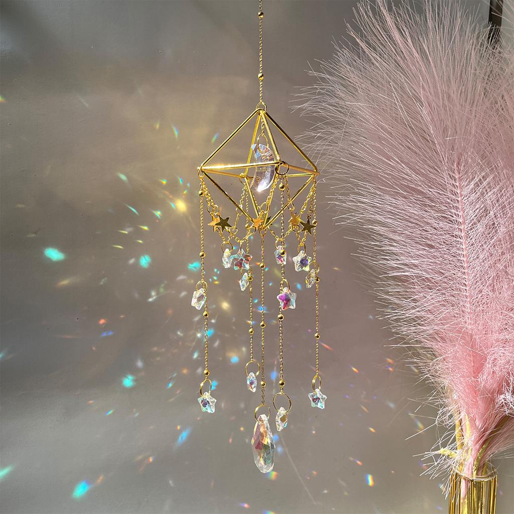 Handgefertigte Kristall-Sonnenfänger Anhänger, die Raumatmosphären mit atemberaubenden Lichtreflexionen aufwerten, Wanddekorationen