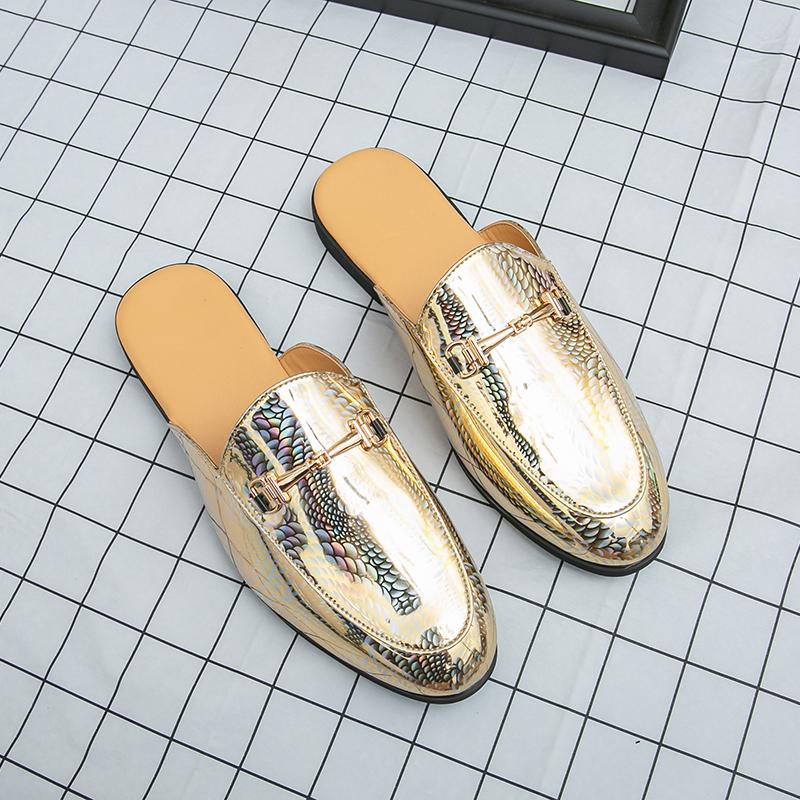 Fashion Official Website Hot Selling Men's Loafers Versatile Flat Business Shoes for Commuting Soft Soled High-end Men's Dress Shoes