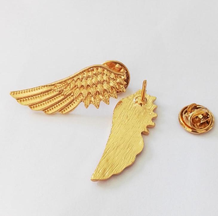European & American Punk Wing Collar Pin Brooch
