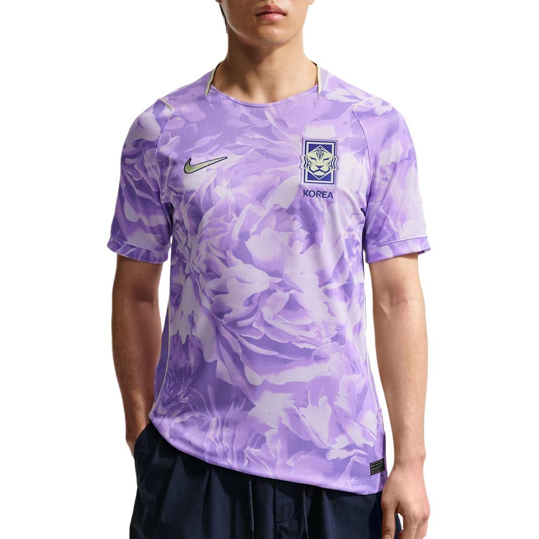 

Nike Dri Fit Soccer Jersey Men s IB5386-567 M