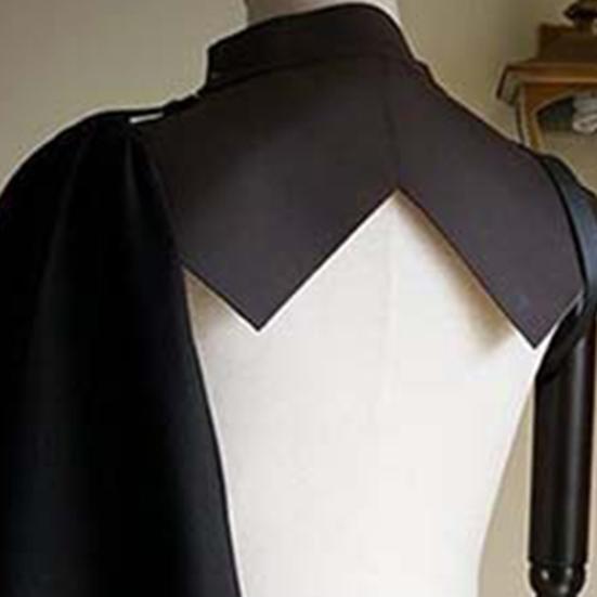 Halloween Cape Breathable Beautifully Mystery Comfortable Exquisite Holiday Wear Lightweight Role Play Medieval Stand Collar Cloak Costume for Home