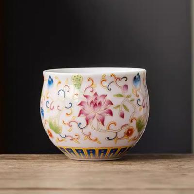 Emaille Rosa Lotus Teetasse Handgefertigte Keramik Gongfu Meistertasse Chinesischer Stil für Teeverkostung Heimdekoration Luxuriöses Geschenk