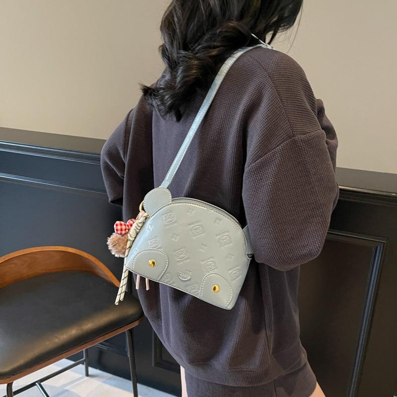 Niche Design Shell Bag Women's New Summer Fashion Commuter Shoulder Bag Versatile Messenger Bag