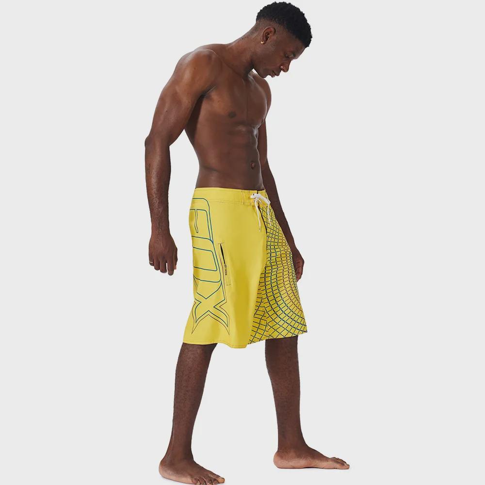 Pánské rychleschnoucí plážové šortky na surfování pro dovolenou v jihovýchodní Asii 2024