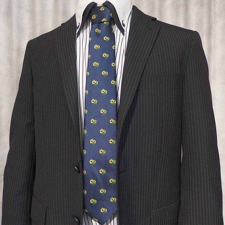 A and unique tie featuring a row of [CUFFSMANIA] cute, fun, sunflowers.
