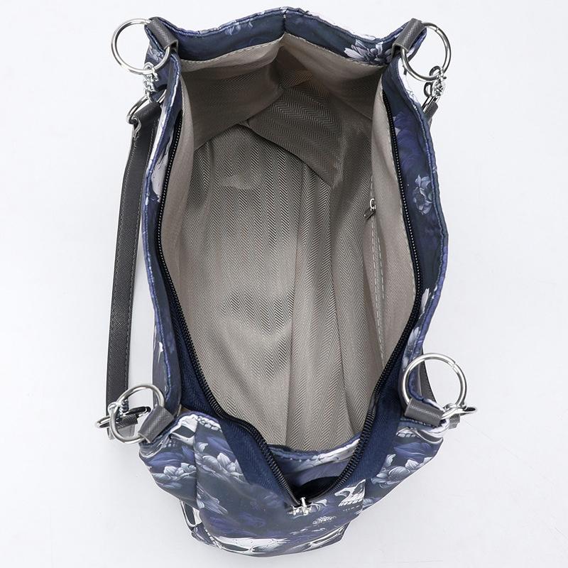 Vintage Gothic Waterproof Oxford Shoulder Bag Aesthetic Skull Print Purses Women Handbag Large Capacity Messenger Totes MIT