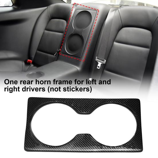 

Стильная крышка аудиопанели. Надежное углеродное волокно, устойчивое к царапинам.