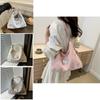 Fashionable And Spacious Korean Style Spring Large Capacity Shoulder Bag For Daily Use