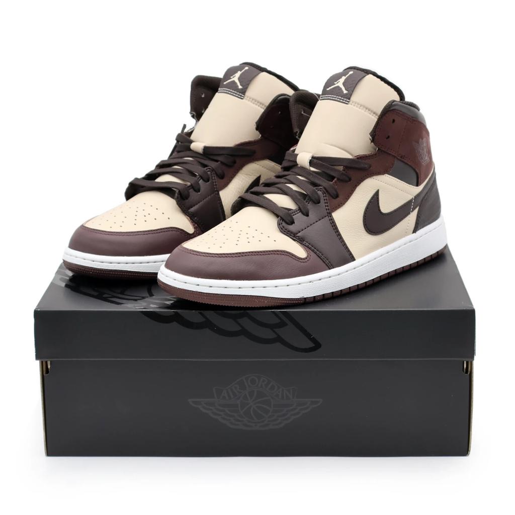 FZ4359-200 Nike Air Jordan 1 Mid SE Paris YMCA (de los hombres)