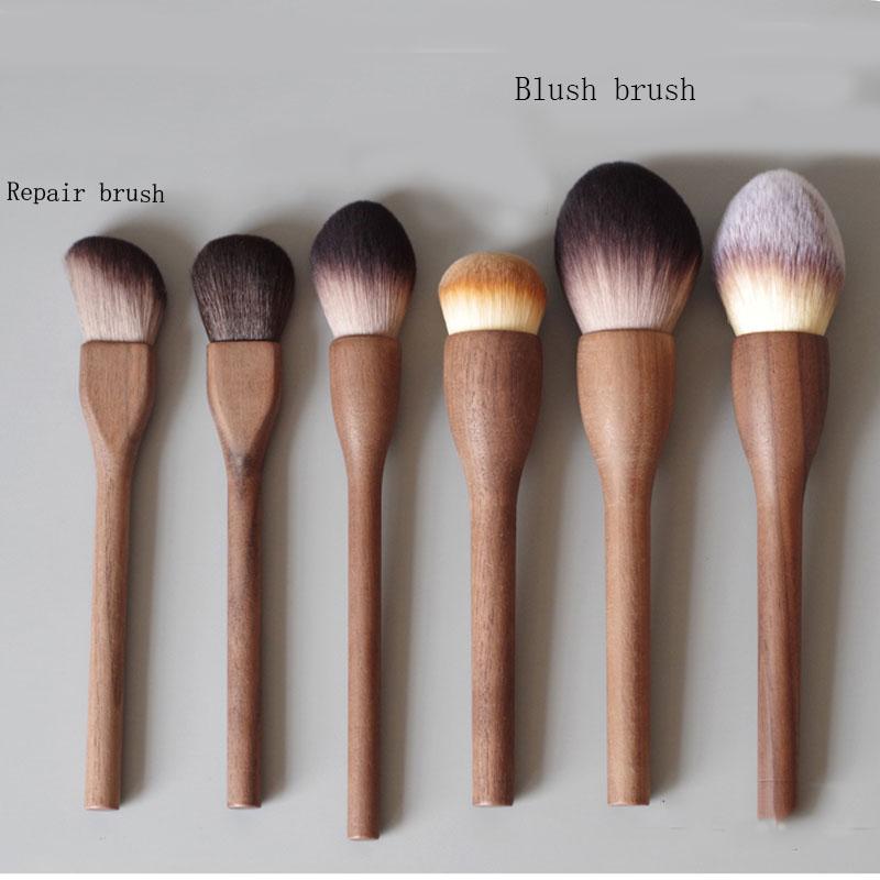 Karsyngirl štětec na make-up, dřevo, ořech, velké retro štětce na pudr, medově sypké, super měkké, krásný dárek pro přítelkyni, nástroj na líčení