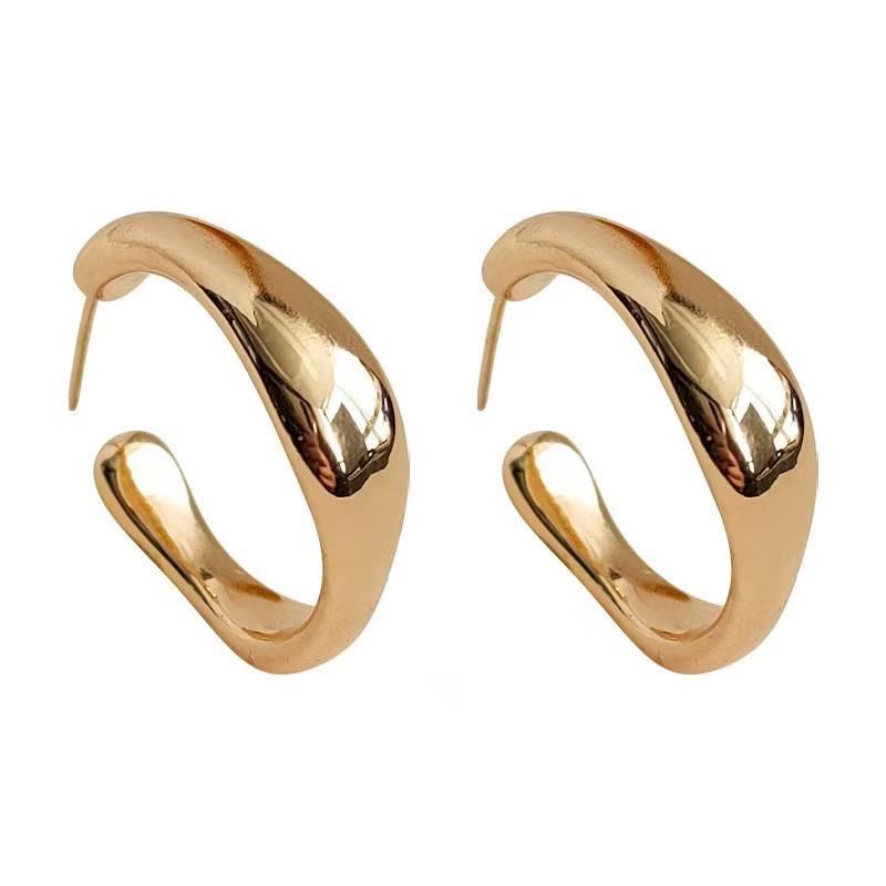 C-Shaped Irregular Metal Earrings Minimalist Light Luxury Small Batch 925 Silver Ear Studs Fashion Versatile Accessories