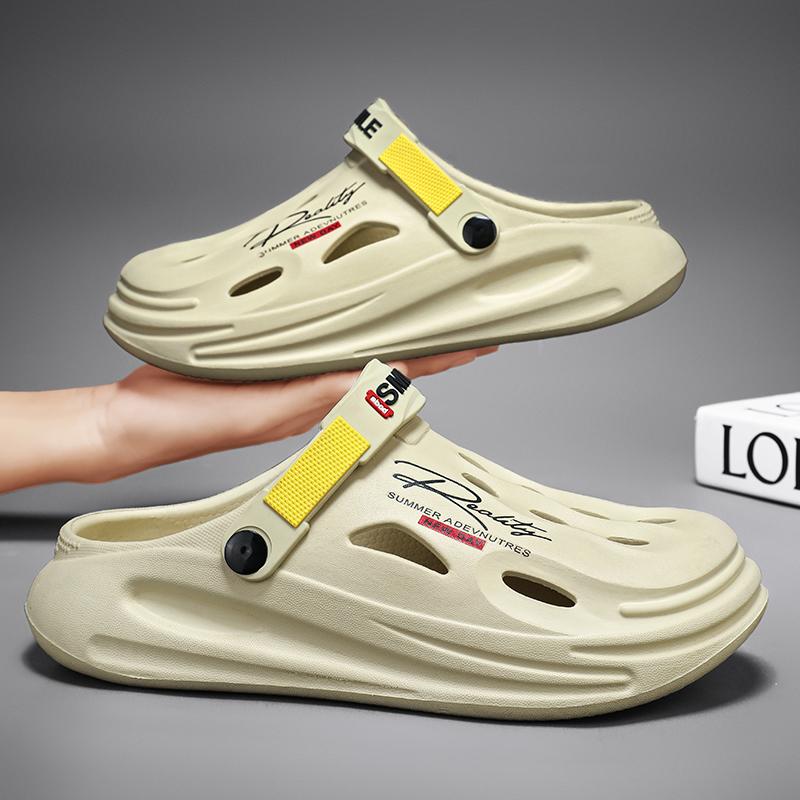 Fashion Summer Clogs Slippers Men Clogs Slippers Soft Sole Breathable Beach Men Home Slippers Outdoor Antiskid