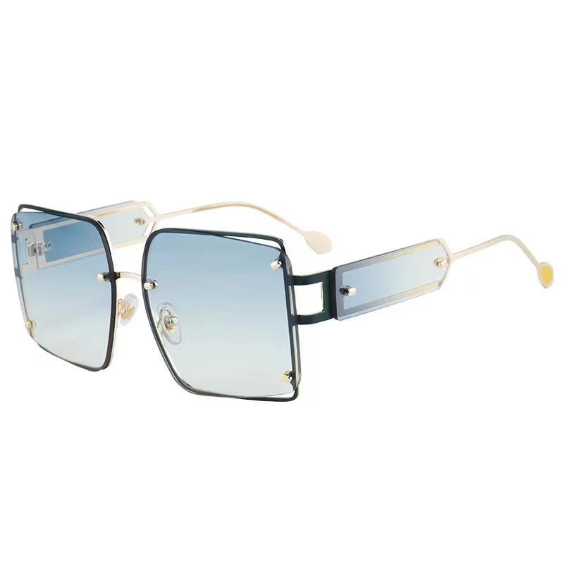 

European American Stylish Sunglasses Women Big Size Square Shape Women’s Sun Glasses Fashion Trendy Sunglass Women